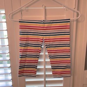 Hanna Andersson CROPPED leggings.